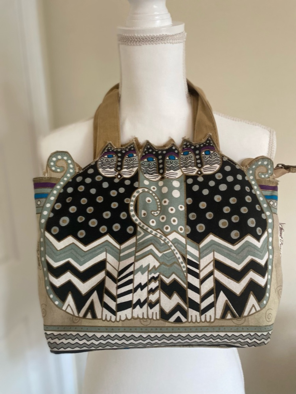 Laurel Burch Black, Beige & Mint Cat Trio Tote - Picture 5 of 6
